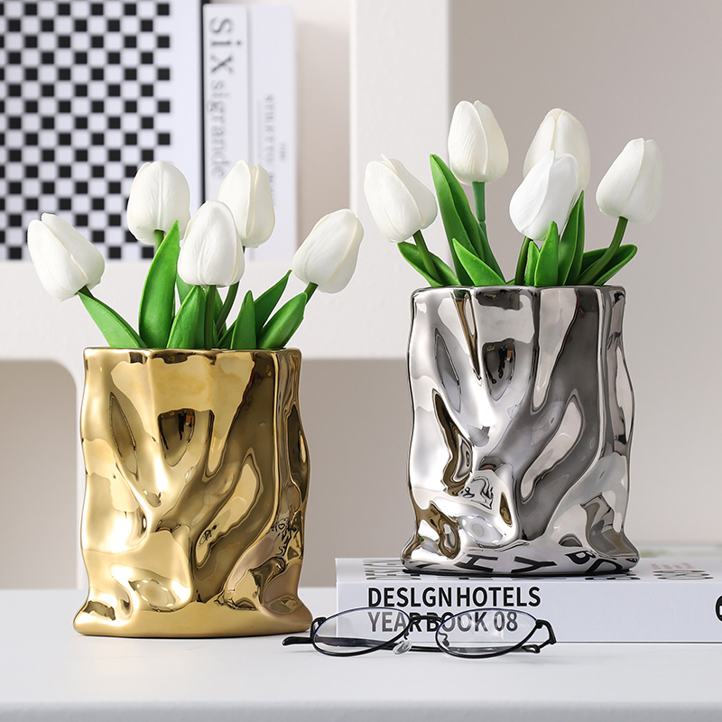 Nordic Ceramic Irregular Vase  - Home Office Form 评论和价格
